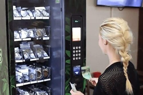 CANNABIS VENDING MACHINES- VENDS